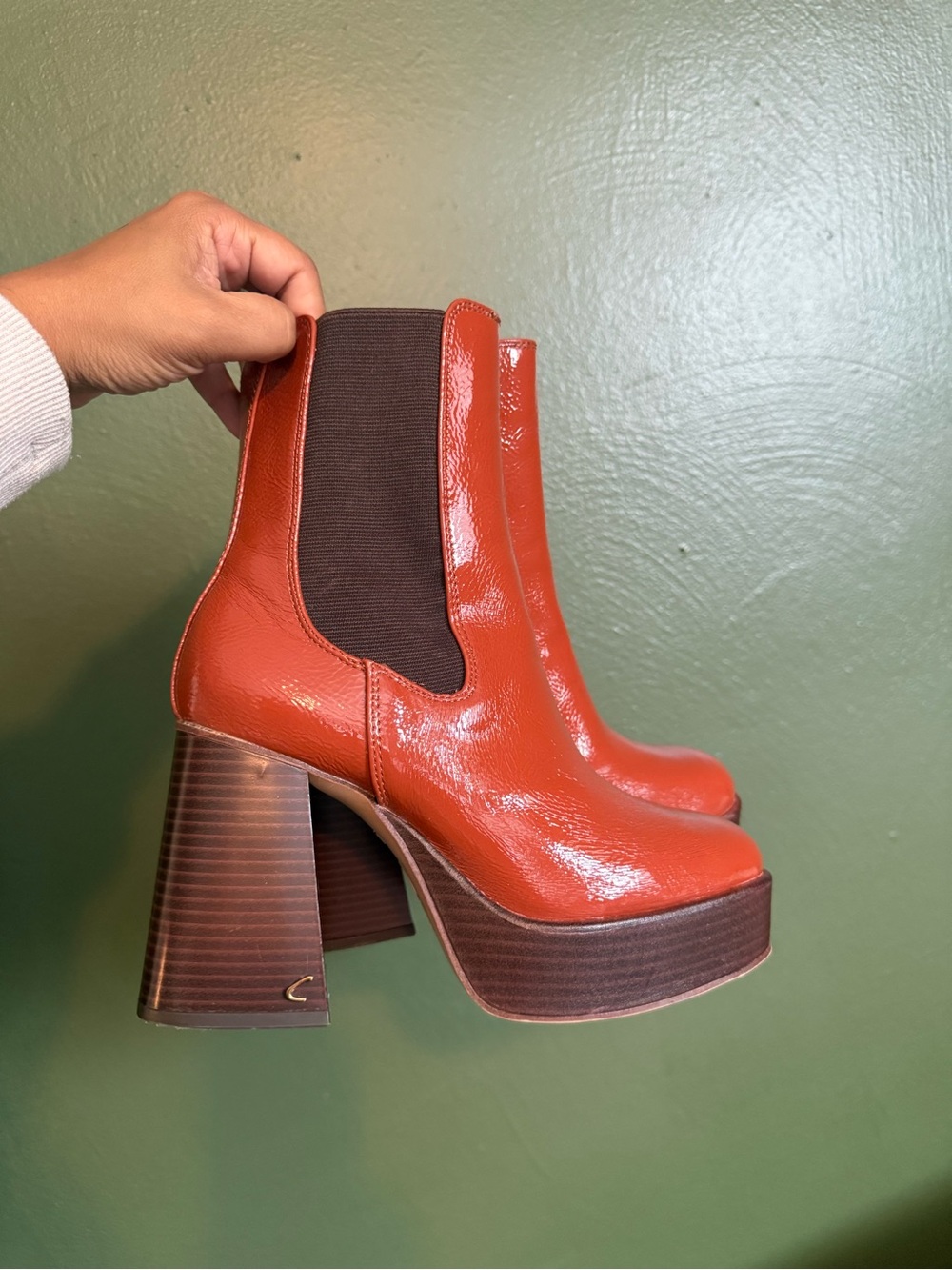 Circus NY Sam Edelman cognac brown platform boots Style Stace size 6